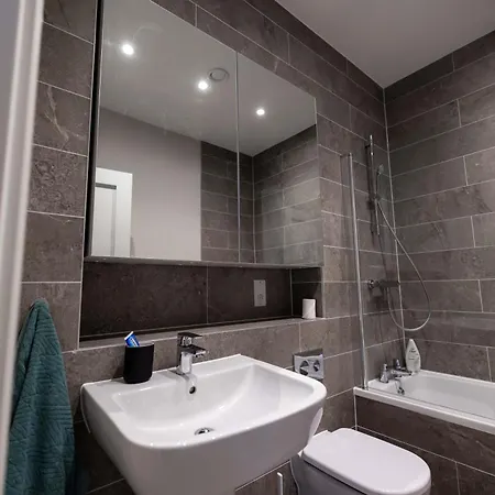 Πανσιόν King In Luxury House *